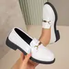 Zapatos Pequeños de Cuero Estilo Británico para Mujer 2026 Nuevos Primavera/Otoño Retro Tacón Grueso Punta Fina Suela Suave Tacón Oculto Zapatos de Una Sola Pieza Tacón Plano para Mujer