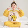 Pijama de forro polar coral para niñas para otoño e invierno, cuello redondo, diseño de dibujos animados, conjunto cálido para estar en casa para niños mayores