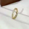 Anillo Delgado Apilable de Círculo Completo con Diamantes Abierto Ajustable para Mujer Cobre Dorado Chapado Circonio Transfronterizo Lujo Ligero Exquisito Anillo de Gama Alta