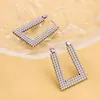 Pendientes de Acero Inoxidable Transfronterizos Europeos y Americanos para Mujer, Lujo Ligero, Versátiles, Modernos y de Gama Alta en Acero de Titanio, Venta al por Mayor de Fabricantes de Pendientes