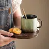 Horno de Fábrica Cambiar Patrón Vertical Taza de Café Cerámica Creativa Retro Nogal Plato Taza Traje Sentido del Diseño Taza de Té