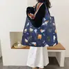 Bolsa de proteção ambiental de desenho animado feminina portátil para compras de supermercado fofa japonesa dobrável à prova d'água leve grande capacidade para compras de supermercado