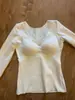Camiseta Básica de Encaje Blanco con Cuello en V para Mujer, Otoño e Invierno de Terciopelo con Almohadilla en el Pecho, Cálida, Suave y Sedosa, Top Delgado de Manga Larga