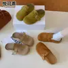 Mules sin cordones retro de cuero genuino con suela gruesa y punta cerrada para mujer, nuevo modelo de otoño 2026, zapatos casuales de suela blanda estilo Birkenstock