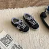 XSHX Estrella Old Money|Zapatos Aggan Funcionales para Niños de Pies Descalzos 26 Otoño Nuevo Estilo Velcro Estilo Retro Coreano Estilo Igual al de Celebridad