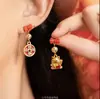 Pendientes de Flor de Terciopelo Retro, Pendientes de Lujo Accesible de Gama Alta, Elegantes, de Gama Alta y Atmosféricos Pendientes Rojos de Otoño e Invierno para Año Nuevo para Mujer