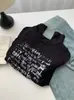 Camisa de Base Manga Longa Lyocell Tencel Estampa de Letras Felpuda para Mulheres Primavera e Verão Estilo Coreano Gola Redonda Slim Fit Elástica Camisa de Base