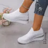 Zapatos casuales slip-on transfronterizos europeos y americanos cómodos, nuevos, que aumentan la altura, para primavera y otoño, deportivos casuales, venta al por mayor, tallas grandes