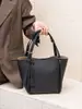 Moda Europea y Americana Transfronteriza Otoño e Invierno Primera Capa Piel de Vaca Bolso de Hombro Único Bolso Elegante para Mujer Bolso Cesta de Viaje Cuero Genuino