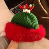 Gorro rojo navideño con astas para mujer, cálido gorro de lana gruesa con bufanda de invierno y protección para los oídos, gorro de punto resistente al frío.