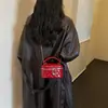 Bolsa de um ombro de alta qualidade, estilosa, moderna e da moda para mulheres, bolsa transversal versátil, bolsa caixa com alça de corrente acolchoada em losangos