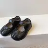 Zapatos de otoño para niños plateados de imitación de punta dividida, zapatos de princesa para niñas pequeñas, zapatos Mary Jane para bebé de corte bajo y ligeros