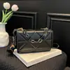 Bolsa Casual Simples, Moda 2026 Novo Estilo, Personalidade Retrô, Alça Larga para Ombro, Bolsa Pequena Estilosa com Corrente Grossa