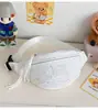 Nueva bolsa cruzada de lona ligera para el pecho, riñonera de nicho para mujer, bolsa de deporte tipo dumpling simple y versátil, bolso de hombro resistente al agua