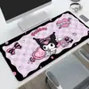 Alfombrilla de ratón linda, extragrande y engrosada, almohadilla para teclado de computadora de escritorio de oficina, alfombrilla de juego de e-sports Kuromi de anime al por mayor