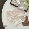 Saia Xiaolan L071 Calcinha Mask de Seda Gelada Feminina Cintura Média Renda Sexy Amiga da Pele Sem Costura Seda Respirável
