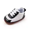 Sapatos de Bebê Masculino Novos para Primavera e Outono Cabelo Liso de Fábrica Sapatos para Bebê de 0-1 Ano Sapatos para Criança Pequena de Meio Ano Antiderrapantes de Fundo Macio