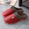 Novas Pantufas de Algodão 2023 Quentes Confinamento Casa PU Quente Antiderrapante Silenciosas Casa Impermeáveis Masculinas e Femininas Internas Pantufas de Algodão