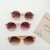 Gafas de sol para niños bebé toma callejera forma cóncava color crema niños y niñas aman gafas de sol redondas coloridas retro