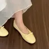 Sapatos Rasos de Festa Estilo Francês para Mulheres, Coleção Primavera 2026, Design de Laço, Adequado para Combinar com Vestidos, Sapatos Amarelos Individuais Estilo Ballet, Mocassins