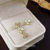 Brincos Assimétricos Fofos de Flor de Zircônia Agulha de Prata Galvanoplastia em Ouro Real Moda Temperamento Doce Brincos High-End para Mulheres