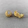 Aretes de Hebilla para Oreja de Diseño Nicho Estilo Japonés y Coreano Flor Tallada Hielo Picado Bola Flash Dulce Cool Viajero Retro Combinan con Todo