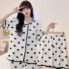 [Conjunto de tres piezas de bloques de construcción] Pijama estilo coreano cómodo absorbente de sudor verano estilo ins de dibujos animados dulce para niña conjunto para mujer