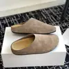 Nuevos Zapatos Birkenstock Otoño 2024 Estilo Fila de Suela Gruesa Slip-On Planos Perezosos Mocasines Cerrados Birkenstock para Mujer