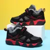 Zapatos de Invierno para Niños con Felpa Adicional Zapatos Deportivos para Niños Gran Calidez de Algodón Velcro 2026 Venta Caliente Niños Medianos y Grandes Estudiantes de Primaria Zapatos para Correr