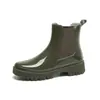 Banda elástica de moda transfronteriza Zapatos de lluvia para mujer con suela gruesa cómodos para todo tipo de clima zapatos de agua antideslizantes zapatos de goma de cocina para mujer