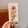Tecido cor de café desenho animado presilha de cabelo infantil laço xadrez pérola presilha de tecido totalmente revestida presilha para franja de bebê sem danificar