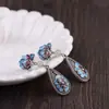Estilo Étnico Coloridos Retro Pendientes de Gota de Agua Flor de Peonía Pendientes de Seda Azul Quemado Pendientes Chapados en Oro Blanco Pendientes de Regalo