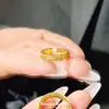 Anillo Nuevo Modelo 2026 con Forma de Pluma, Fluido, Incrustado de Diamantes, Anillo de Banda Ancha con Forma de Diamante Retorcido, Anillo para Dedo Índice