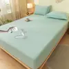 Funda de colchón impermeable de color sólido Amazon transfronteriza, protector de colchón impermeable a prueba de orina de una sola pieza, protector de colchón Simmons de hotel, funda antideslizante