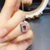 Venta al por mayor de fábrica Popular Colgante de Granate Natural Plata S925 Incrustado Piedra Principal 4*6 Joyería de Lujo Venta Directa de Fábrica