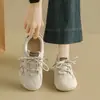 Zapatillas de mujer 2026 nuevas de alta gama de cuero casuales, hacen que los pies se vean más pequeños, antideslizantes, súper estilosas, zapatillas de entrenamiento estilo Forrest Gump