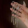 Aretes 2025 Nuevo Estilo Borla Aretes Largos Elegantes de Alta Gama Aretes Exagerados para Mujer Estilo Europeo y Americano Moda Única