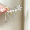 Broche de Flor con Borlas para Mujer, Accesorios de Ropa de Perlas de Alta Gama, Hebilla de Cintura Anti-Exposición, Pin de Broche Decorativo