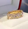 Anillo cruzado de la familia T de dieciséis piedras, versión ancha y estrecha separada por color, súper brillante, diamante de alto carbono 5A, anillos de pareja a juego, versión alta de oro V