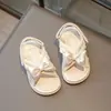 Sandalias para niñas para uso al aire libre con lazos, zapatos romanos casuales de verano para niños mayores, sandalias de princesa para niños con suelas suaves para combinar con vestidos