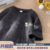 Camiseta Bordada de Seda de Gelo de Manga Curta para Homens Verão 2026 Nova Estilo Americano Tops Largos para Adolescentes Meninos Roupas de Manga Meia