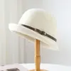 Cinturón de Cuero Elegante para Mujer de Otoño e Invierno Sombrero de Lana Moda Versátil Sombrero de Copa Sombrero de Pescador Estilo Retro Británico Sombrero de Cubeta para Mujer