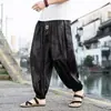Calças joggers casuais finas de seda gelada para o verão masculino, calças cropped escuras com estampa floral de dragão em seda gelada estilo japonês
