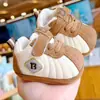 Zapatos para bebé con suelas blandas, antideslizantes, nuevos modelos de primavera y otoño, zapatos para bebé principiante para 0-1 año, transpirables y antideslizantes