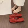 Chanclas de Clip-in con Plataforma Gruesa Estilo Hada Famoso de Internet Combinan con Todo No Cansan el Pie Cuña Pequeña Estilo Francés Hermosas Chanclas para Mujer en Verano