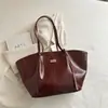 Bolsa de Mão de Luxo em Formato de Morcego, Leve, Grande Capacidade, Bolsa Feminina, Nova Bolsa de Ombro/Sub-braço Tendência Estilo Europeu e Americano para Mulheres