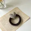 Elástico de Cabelo em Tecido Xadrez Retrô Estilo Coreano em Formato de Coração para Mulheres, High-End, Elegante, Versátil, Adequado para Prender um Coque na Parte de Trás da Cabeça