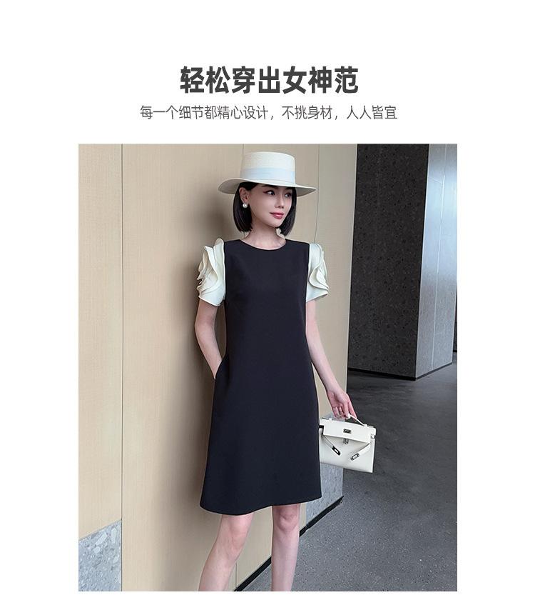 跨境淘货源分销2024春夏秋季裙子新款，街头潮流减龄小个子爆款欧货网红款，运动休闲运动气质休闲时尚流行新款春夏秋装，春夏秋装女装时尚套装女装春夏秋季套装女套装女女士运动服裙子单件连衣裙淑女风格女装时尚裙子盐系休闲女装2024百搭设计感小众洋气阿里国际站跨境采购Cross-border, online source, distribution 2024 spring and summer autumn, skirts, new styles, street trends, age reduction, small, explosive, European goods, network red, sports, leisure sports, temperament leisure, fashion popular, new spring and summer autumn clothing, spring and summer autumn women's clothing, fashion, suit women's clothing, suit women, women's sportswear, skirt single, dress, lady style, Women's fashion skirt, salt department, casual women's dress, 2024, everything, design sense, niche, foreign style, Ali International Station, cross-border procurement