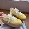 Zapatos Deportivos Casuales de Moda Más Vendidos para Mujer, Nuevas Zapatillas Blancas Transpirables Finas de Verano con Suelas Gruesas y Aumento de Altura