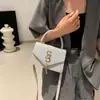 Bolso Cuadrado Pequeño de Patchwork para la Axila, Simple y Elegante, Nueva Versión Coreana 2026, Bolso Cruzado Versátil, Bolso de Mujer de Alta Calidad